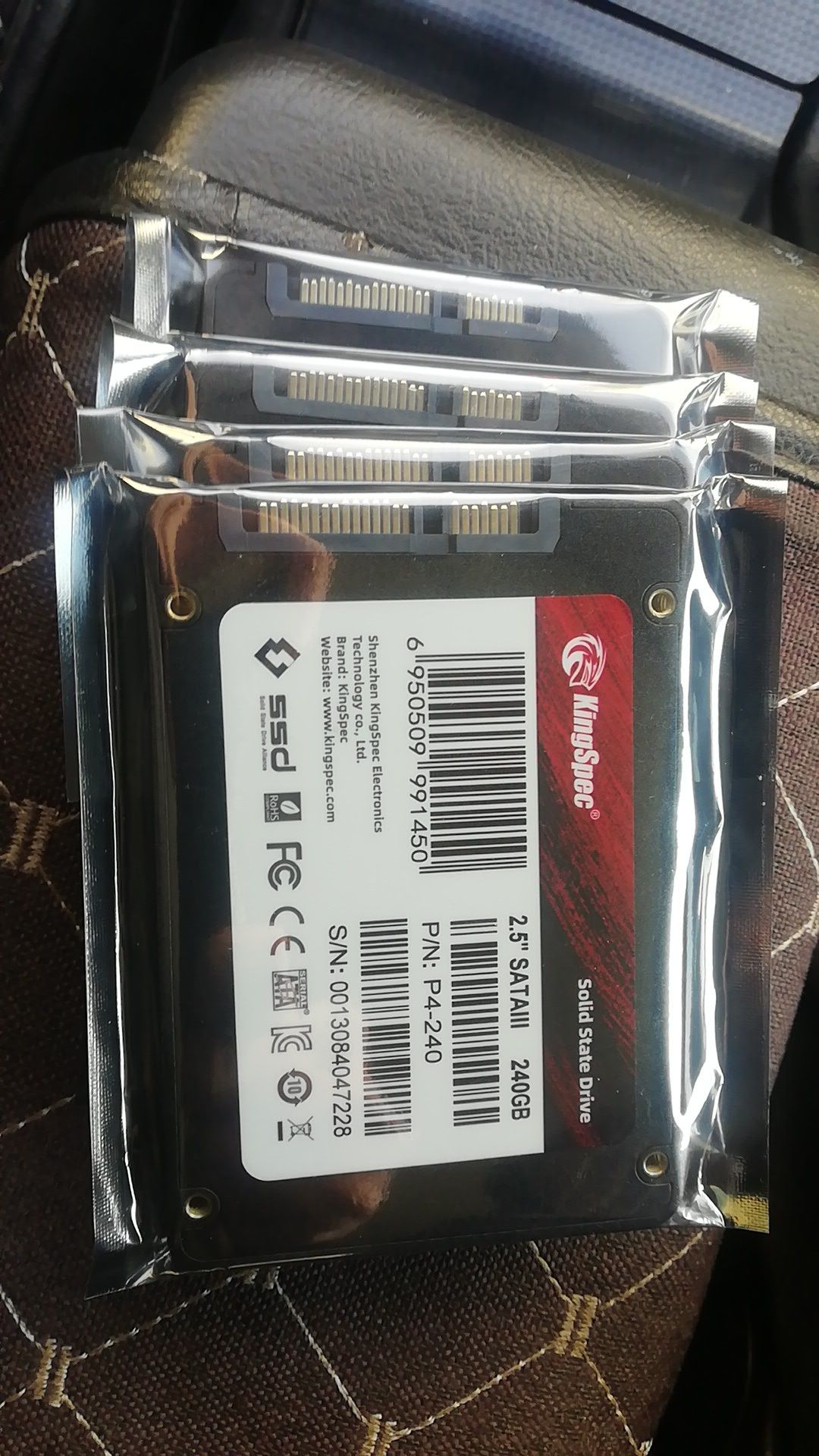 Продаю SSD жёсткие диски 240 гб KingSpec