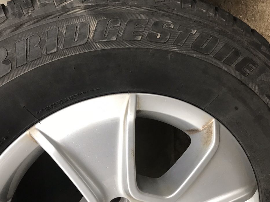 Roti iarna 245/70/16 originale VW AMAROK