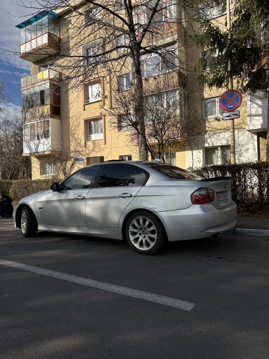 vand bmw e90 318i