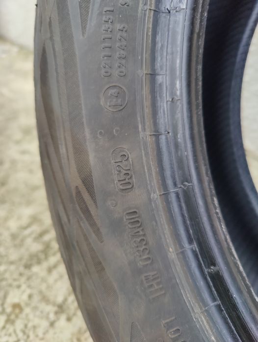 Cauciucuri de vară Continental 215 55 17 dot 2025
