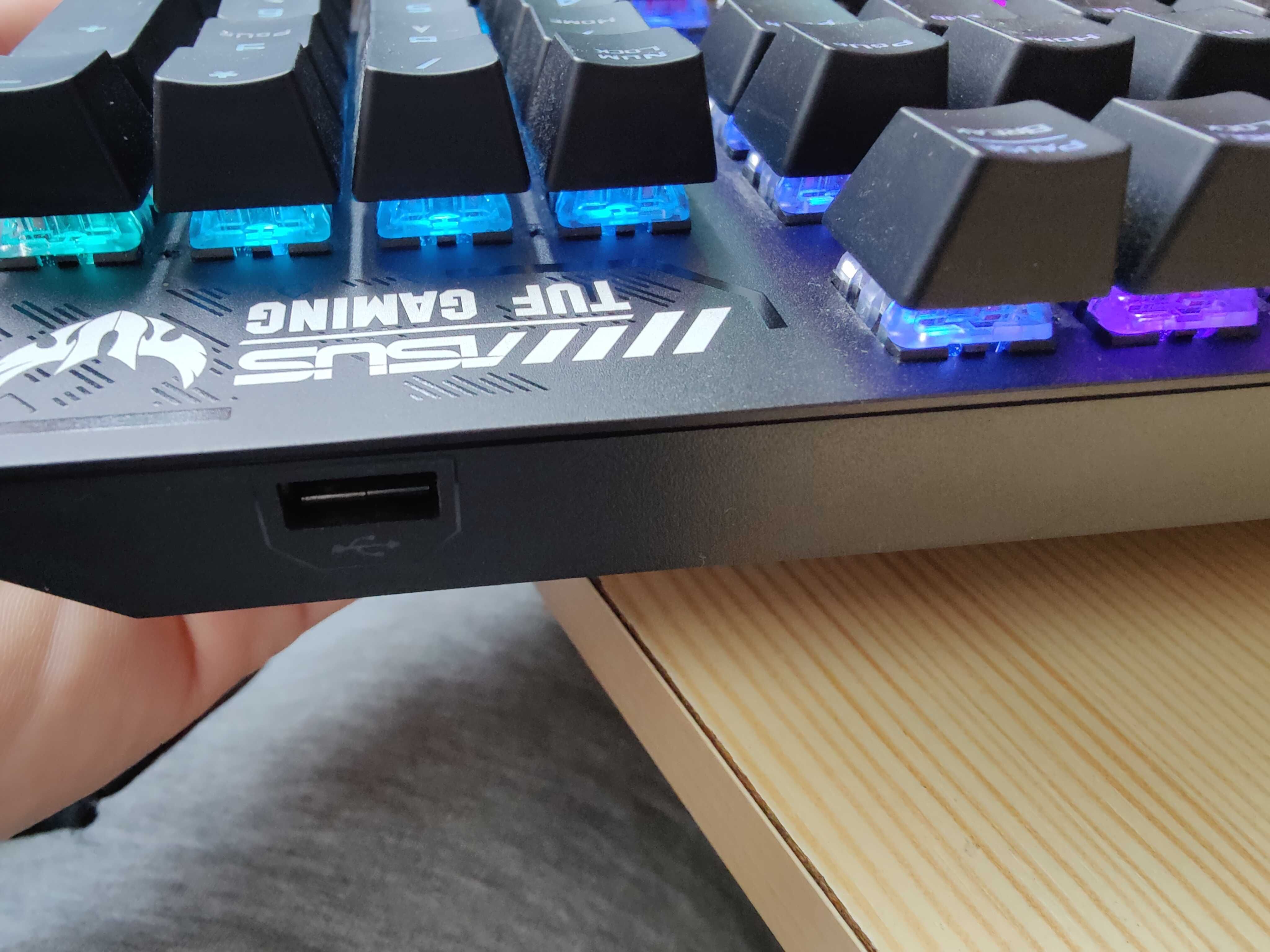 Tastatura mecanica ASUS TUF K3