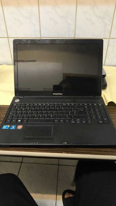 Laptopuri pentru piese