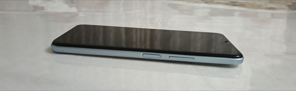 Vivo Y21  64/4 xolati zoʻr