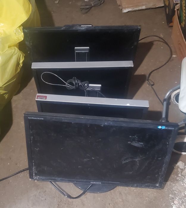 Vând telefoane și electrice