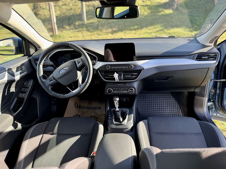 Ford Focus 1.0 Ecoboost - 68.000 km - unic proprietar