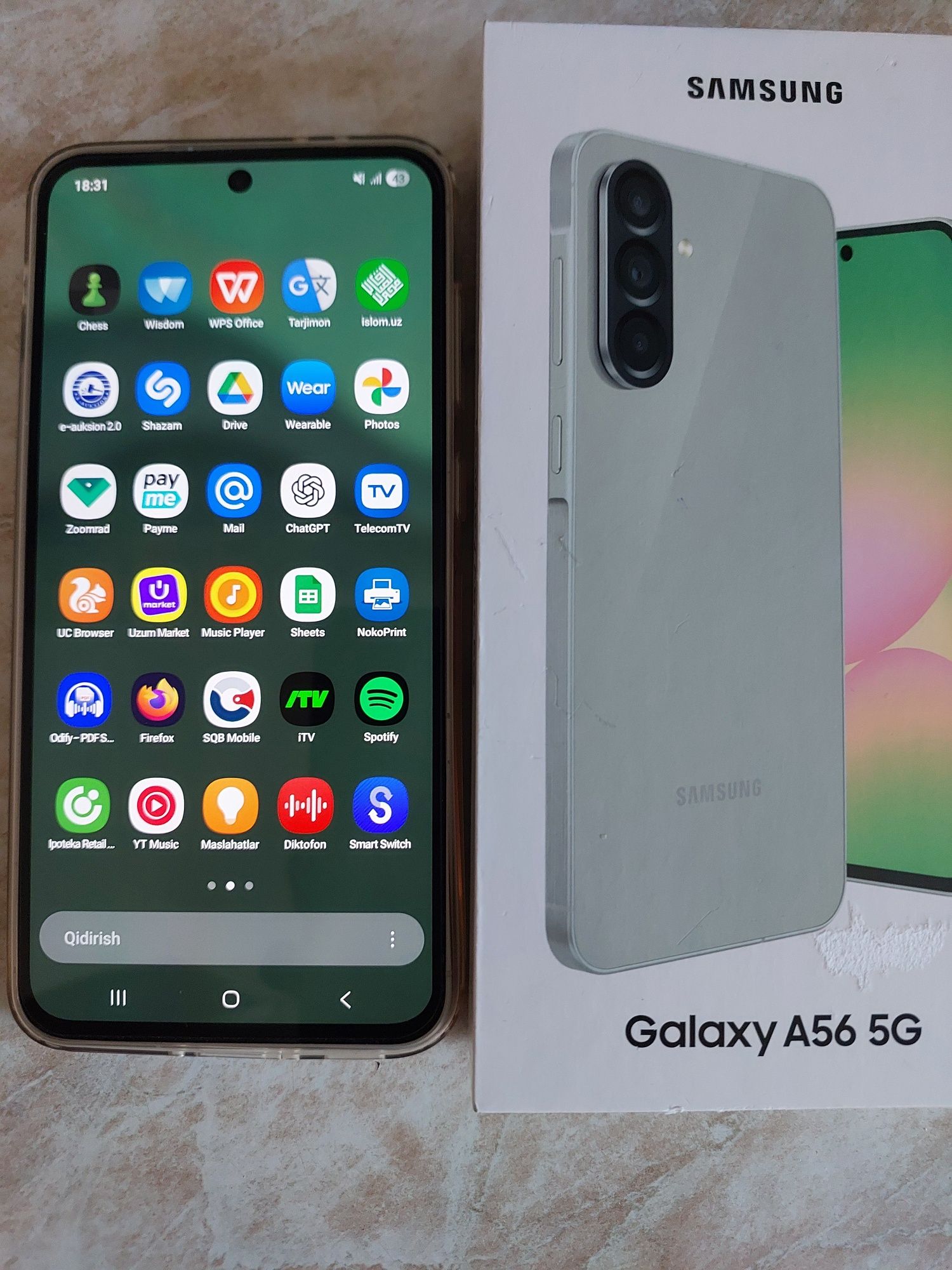 Samsung A56. 256 talik
