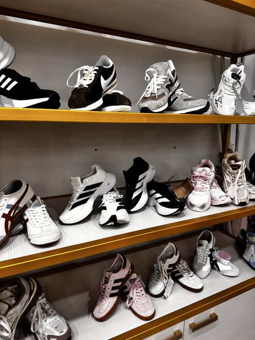 Мужские и женские Кроссовки оптом