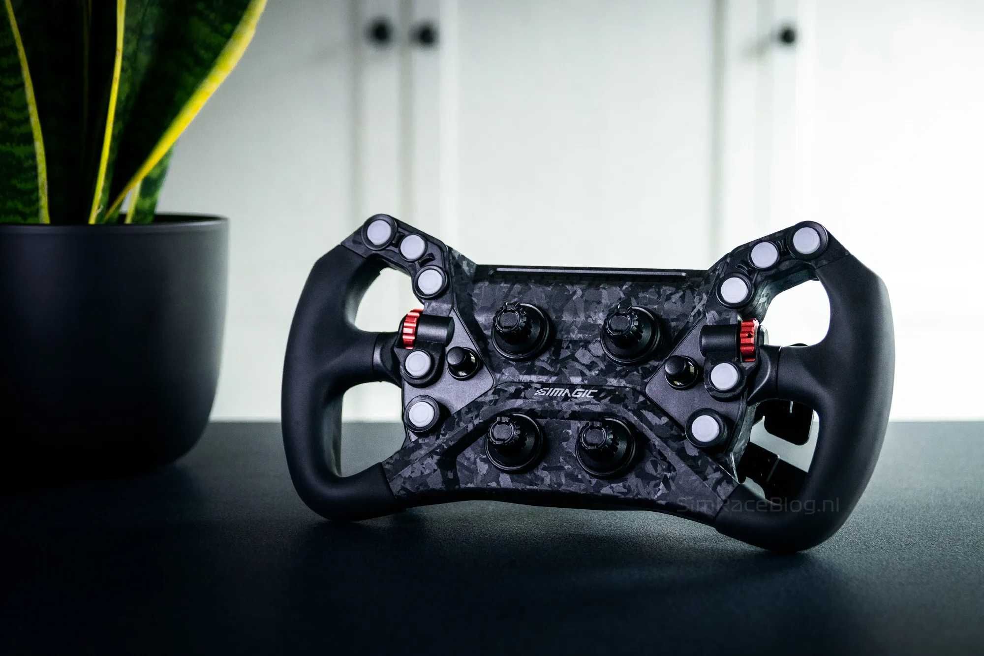 Simagic GT Neo + Maglink
