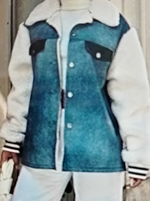 Дамско яке в дени стил