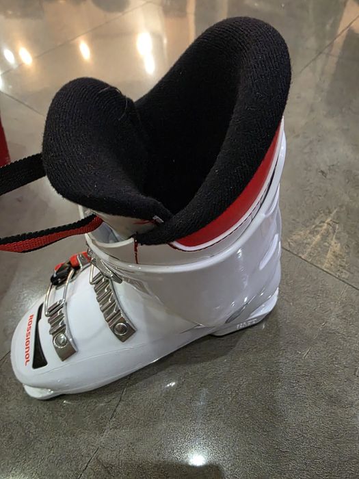 Детски ски комплект ски ,обувки, щеки