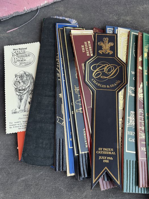 Semne de carte vintage din piele naturala