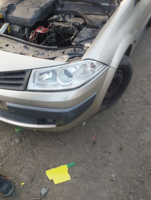 Far cu lupa Renault Megane 2