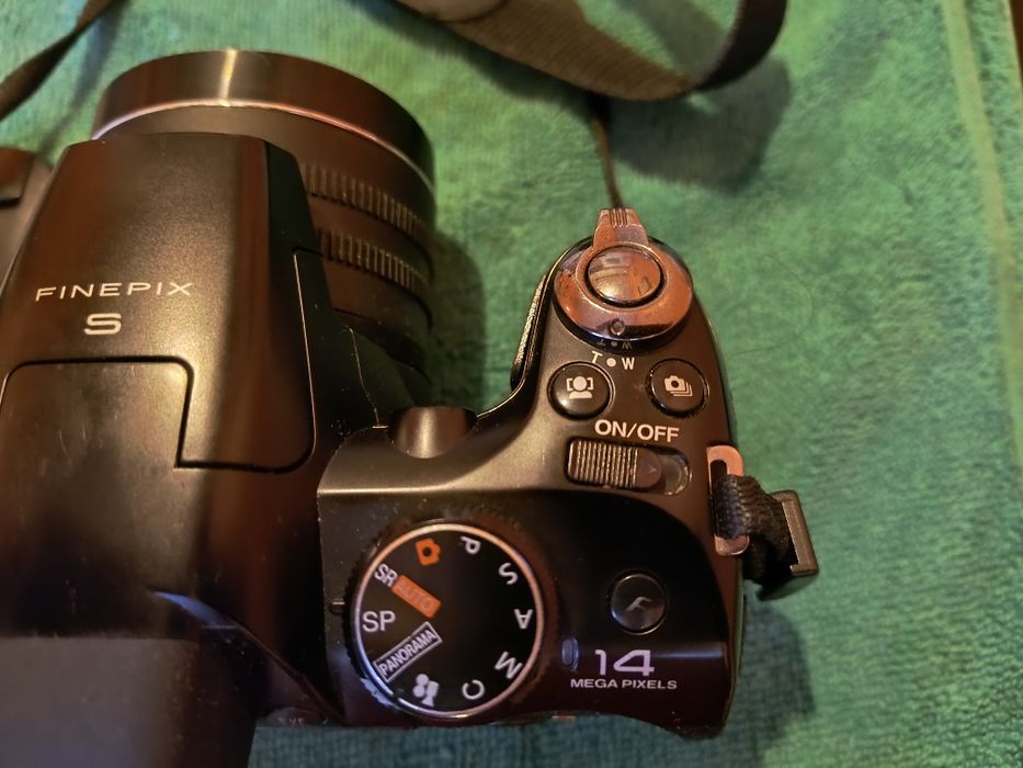 Fijifilm Finepix S4500 -Дигитална фото камера