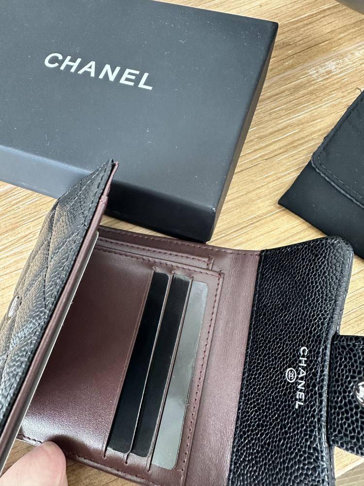 Портмоне Chanel естествена кожа!