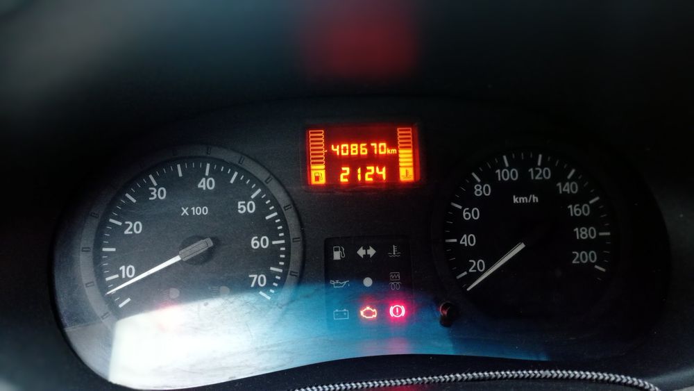 Дачия Сандеро 2010