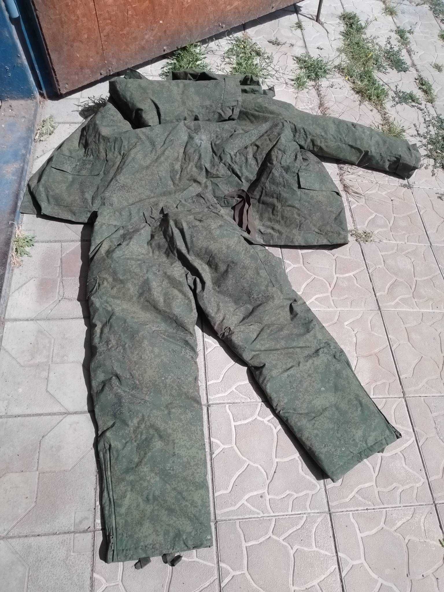 Трофеен руски зимен костюм
