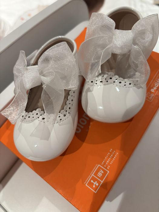 Официални бебешки обувки