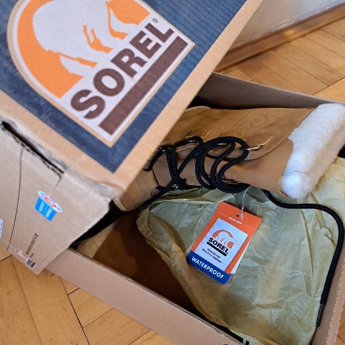 De vanzare bocanci munte Sorel cauciuc natural, piele nubuc, facuti ma