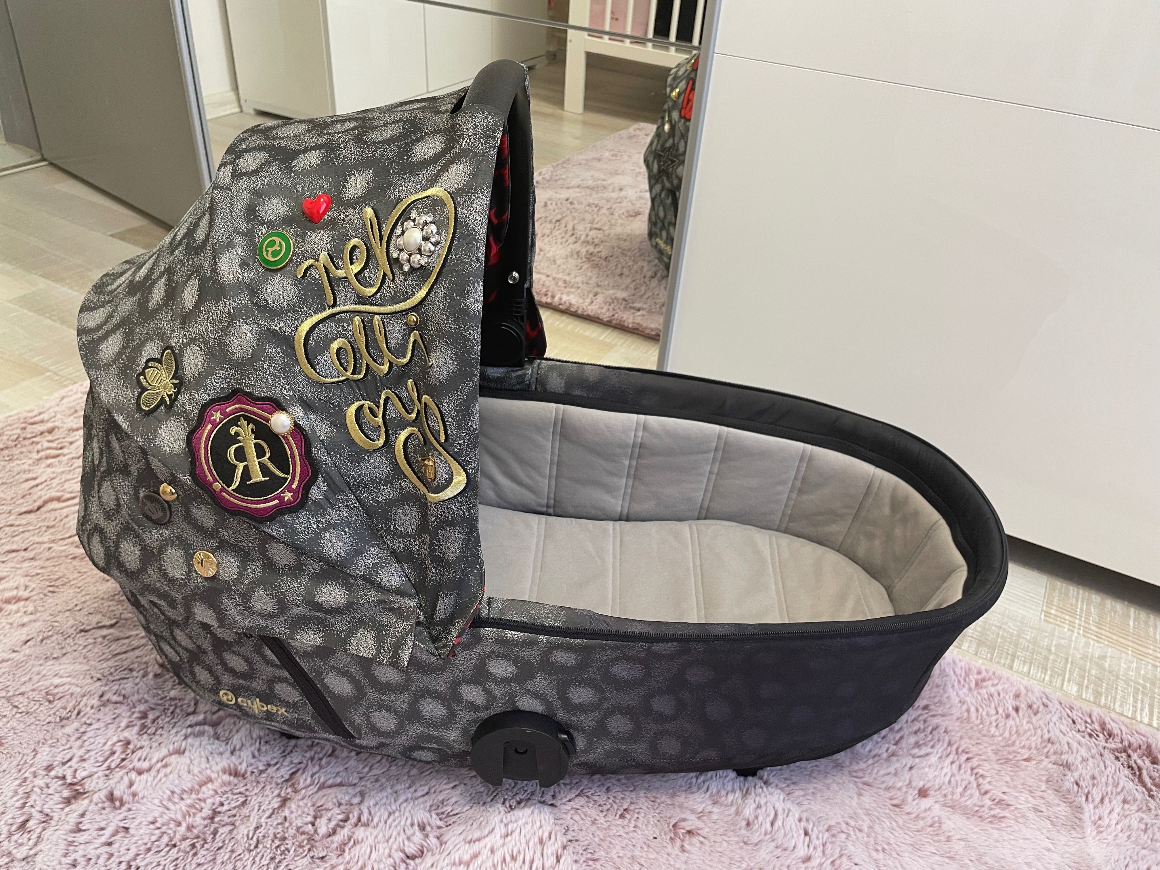 Cybex Mios rebellious кош за новородено