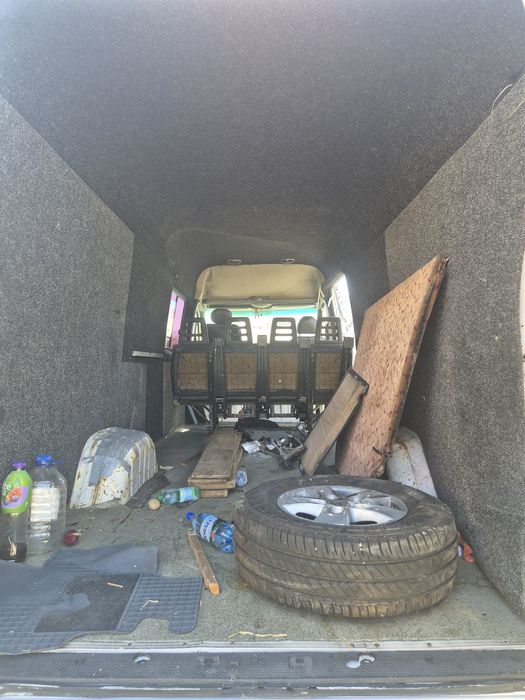 Vând sau dezmembrez Mercedes Spriter 316 CDI mot 2.7 disel