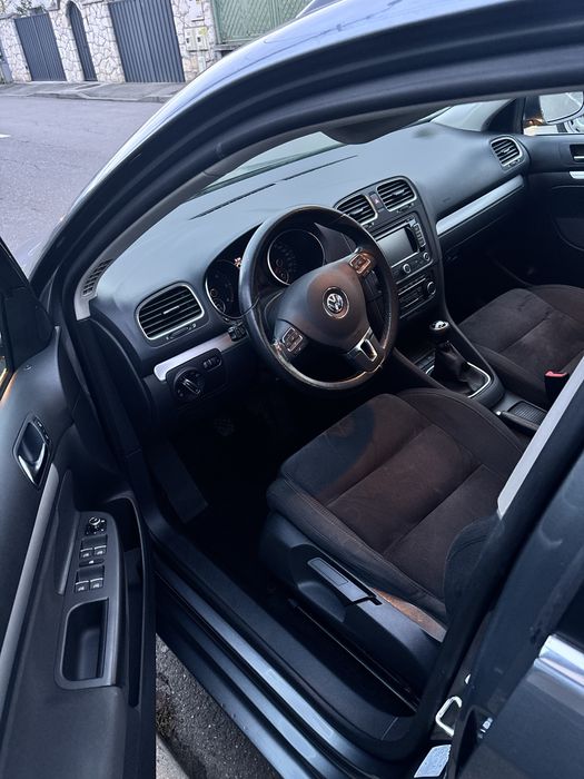 Volkswagen Golf 6 2012 | 1.6 TDI Diesel