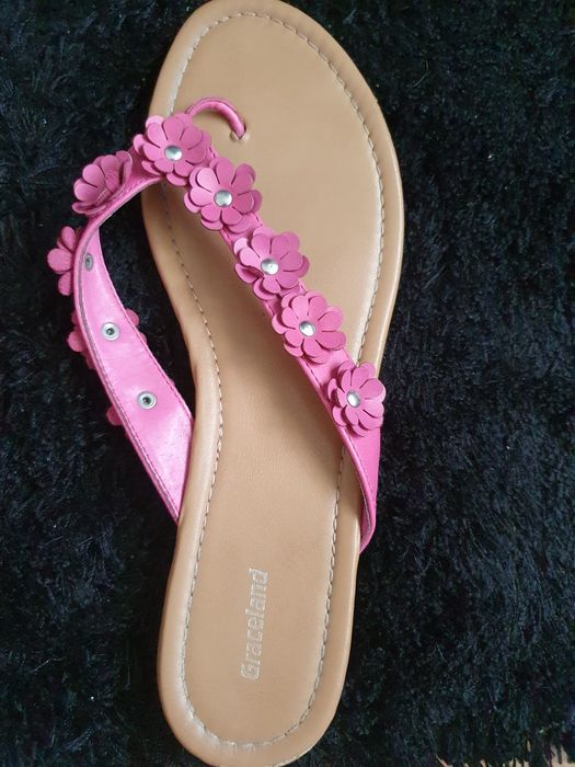 Papuci dama vara comozi talpa flexibila piele eco. Marca graceland