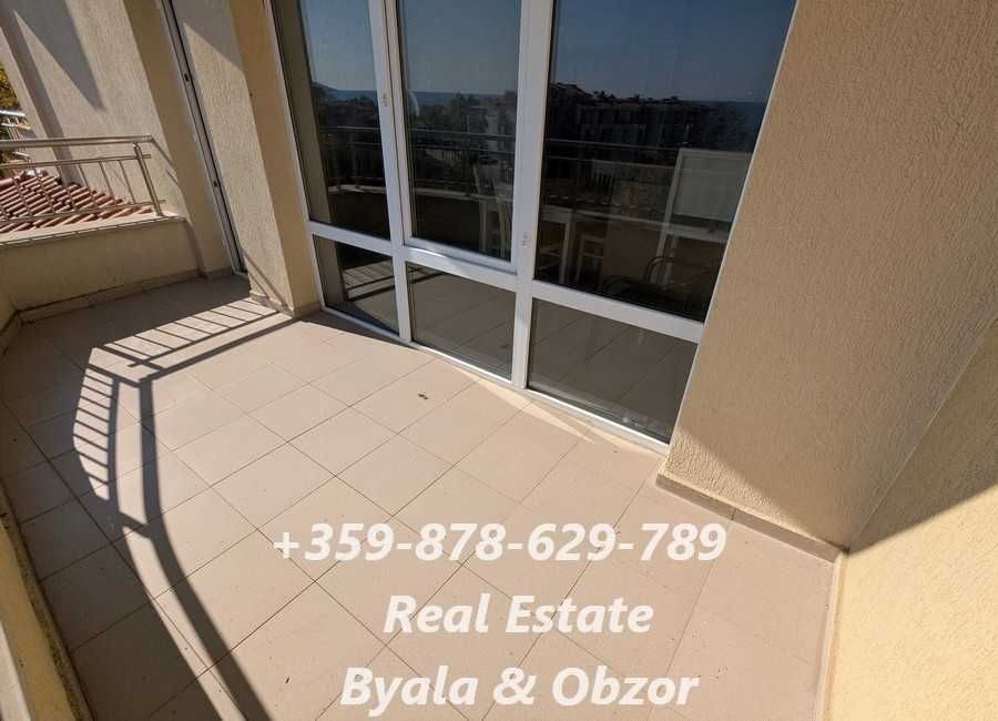 Продава се Тристаен апартамент в Обзор - 118 кв.м за 1013 €/кв.м - Снимка #18