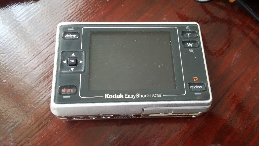 Цифров фотоапарат Kodak EasyShare LS755
