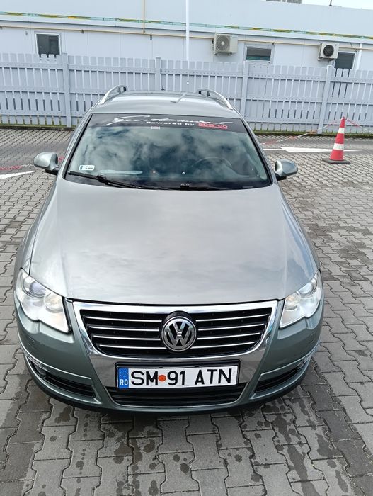 Vând volkswagen passat b6