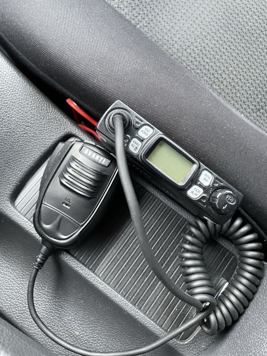 Vând statie radio cb Avanti Micro +Antena MEGAWAT