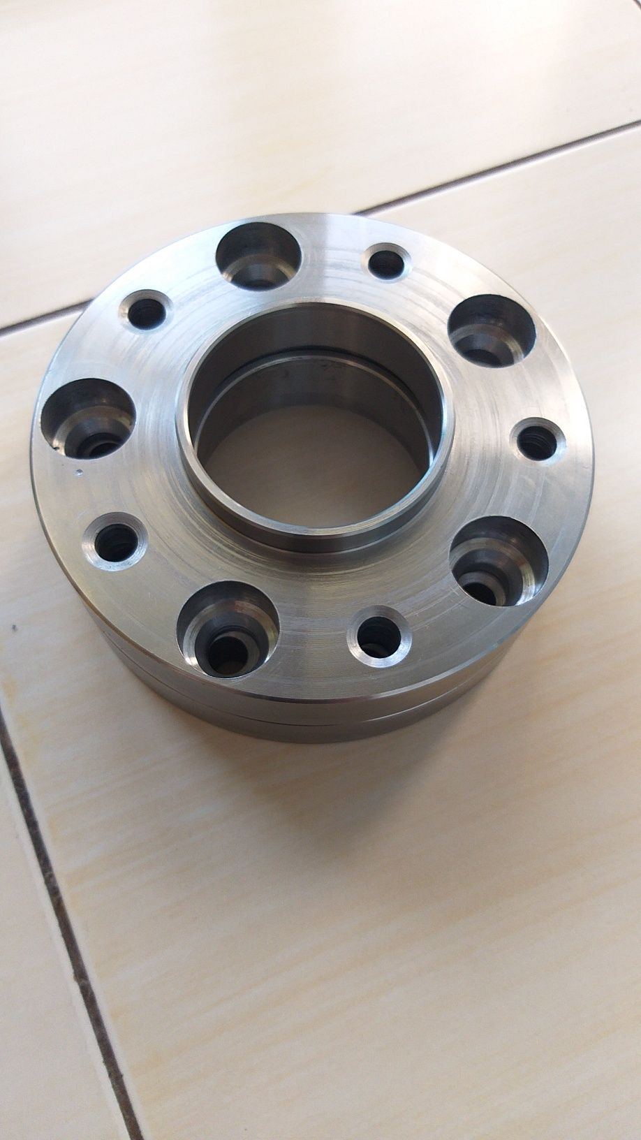 Distantieri ,flanse  adaptoare , Bmw E60 E90 E91 E39 E65 E84 X5 X3 E46