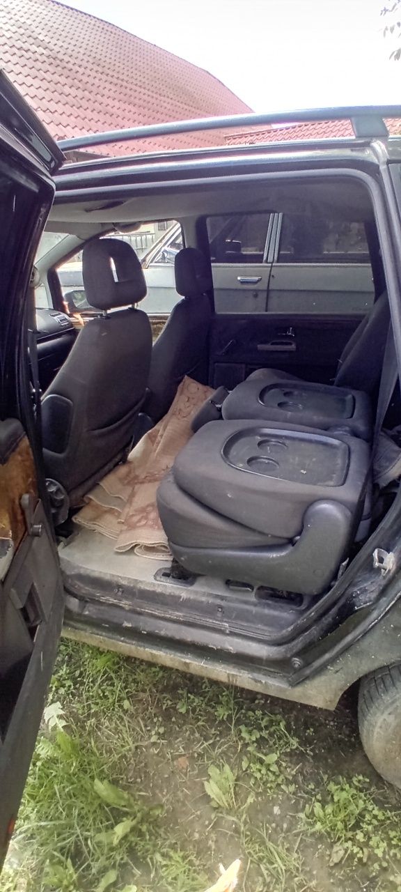 Ww sharan 2003 1.9 TDI functioneaza inpecabil,ideal pentru dezmembrari