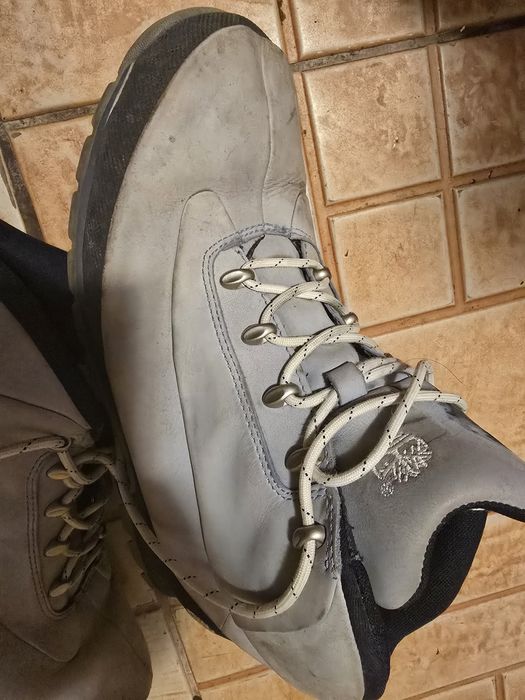 Bocanci timberland nr 45