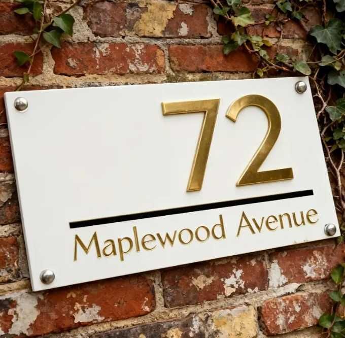 Numar cu nume CASA personalizat