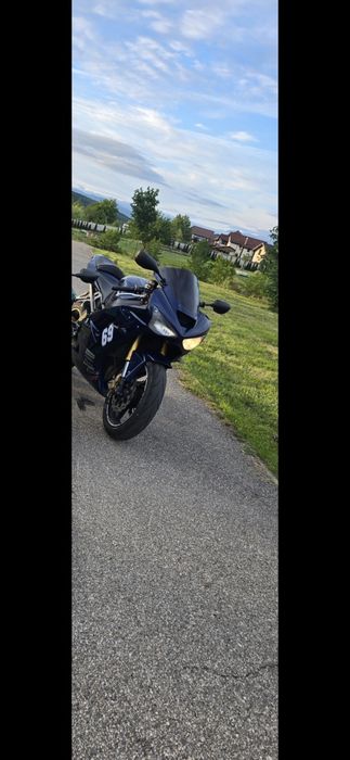 Kawasaki  zx6r-636 2004