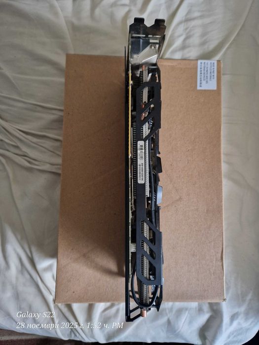 Продавам графична карта Gigabyte GeForce GTX 970 G1 Gaming