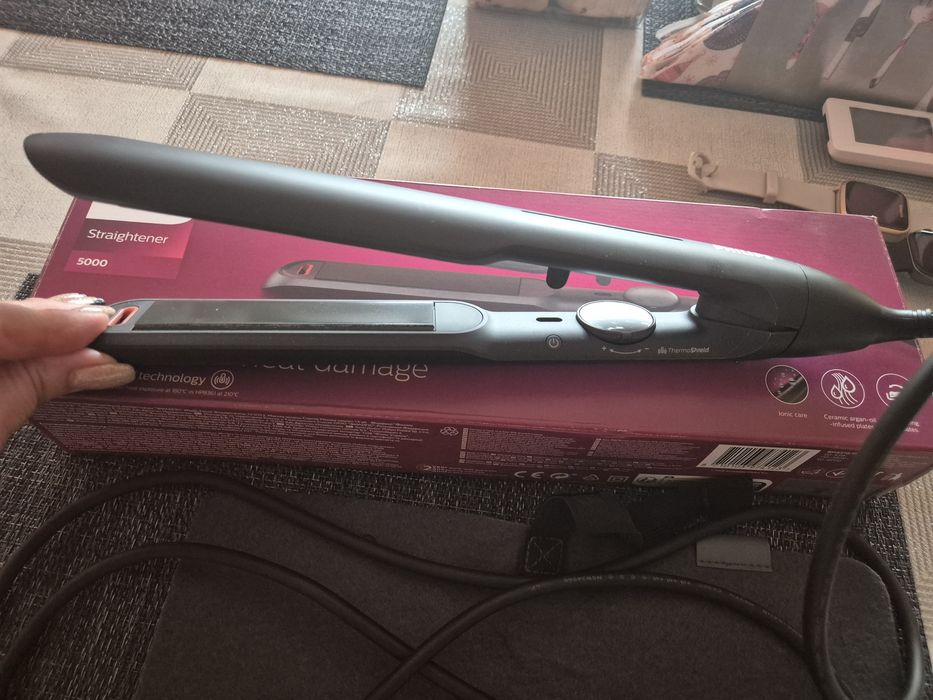 Преса за изправяне на коса Phillips BHS510