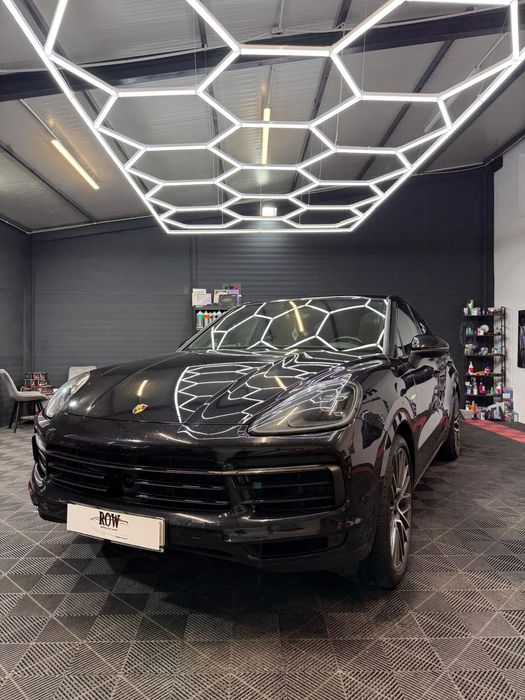 Porsche Cayenne Coupe E Hybrid 460HP