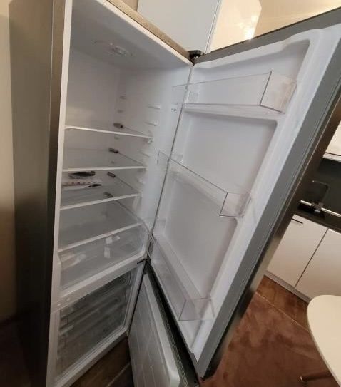 Дава се под наем Едностаен апартамент в София, Гео Милев - 40 кв.м за 331.5 € - Снимка #4