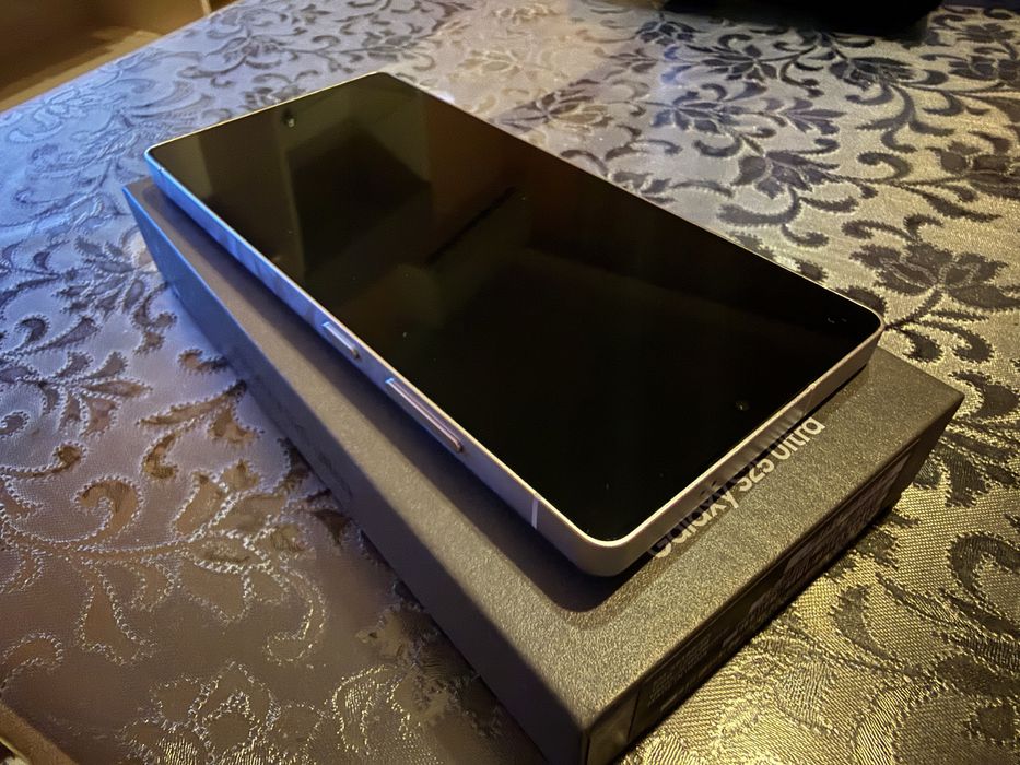 Samsung Galaxy S25 Ultra 256GB Whitesilver Titanium Snpadragon