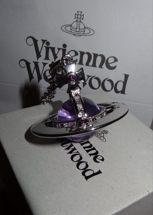 Vivienne Westwood гердан