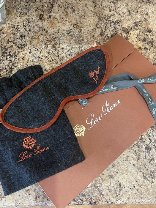 Маска для сна Loro Piana оригинал