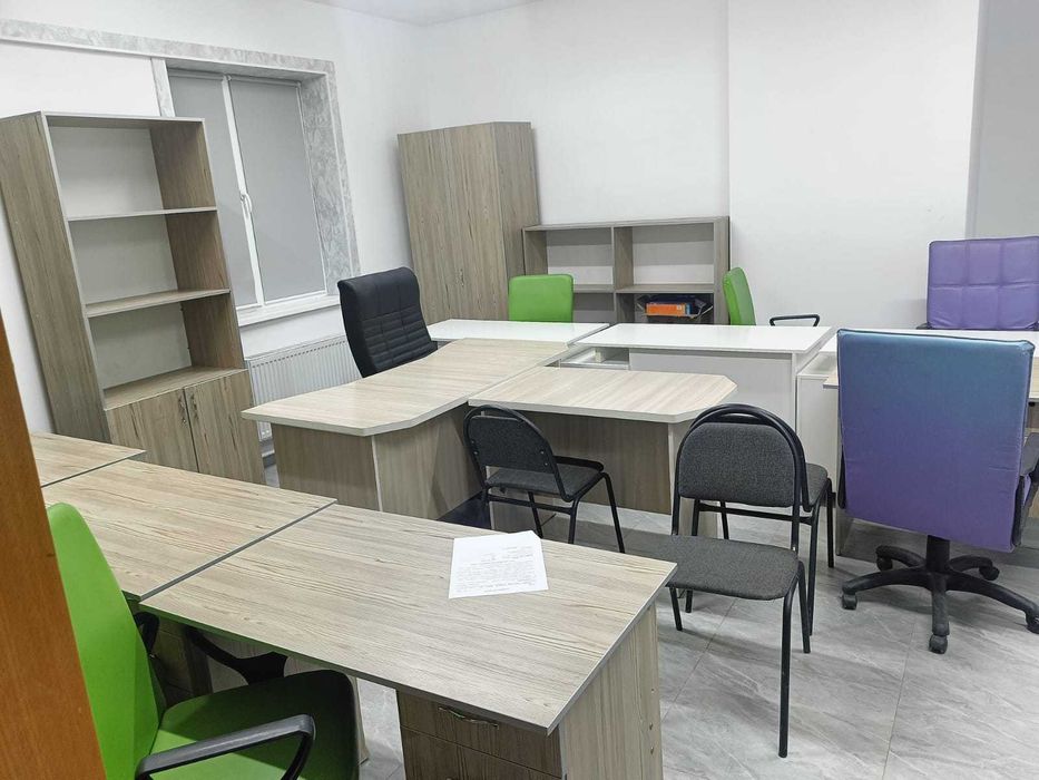 Продаётся офисная мебель б/у в хорошем состоянии