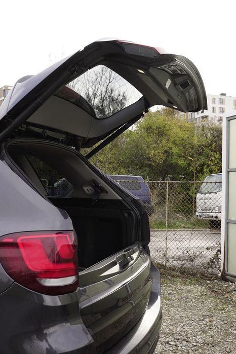 BMW X5 2015 продава се