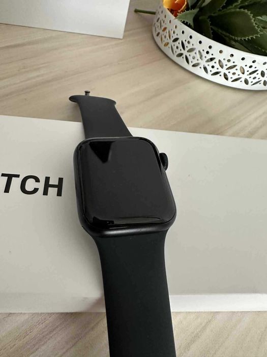 Apple Watch  SE2