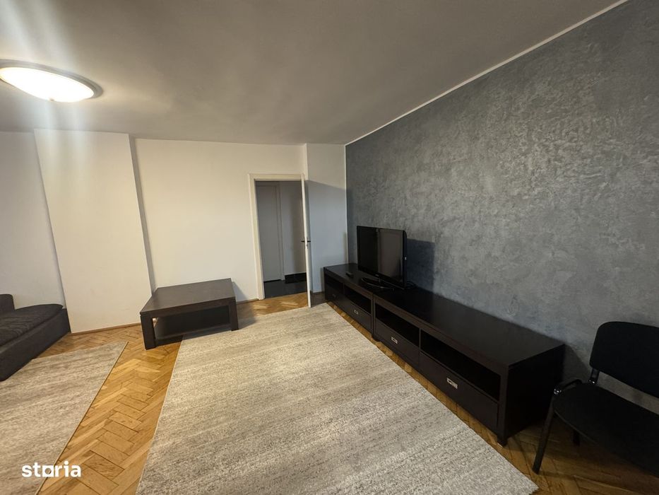 Apartament 4 camere / centru / central/ Poli 2 / Tudor / chirie