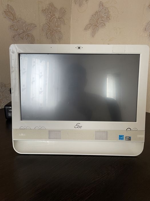 Продам моноблок Asus