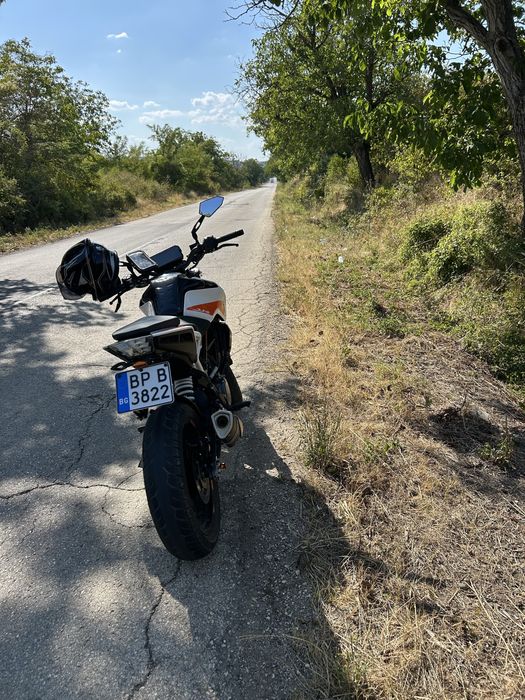 KTM DUKE 390 2022 в отлично състояние