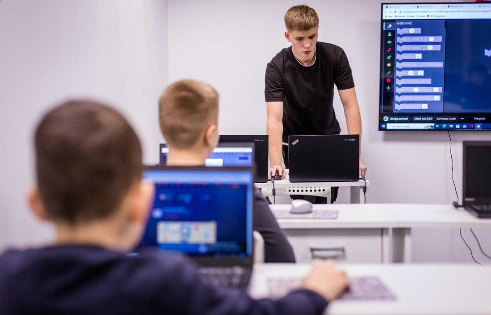 Afacere la Cheie:Franciză Logiscool Educațională pentru Copii in IT/AI
