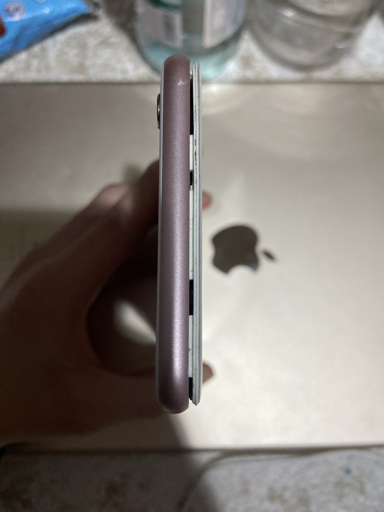 Айфон 6 s продаю